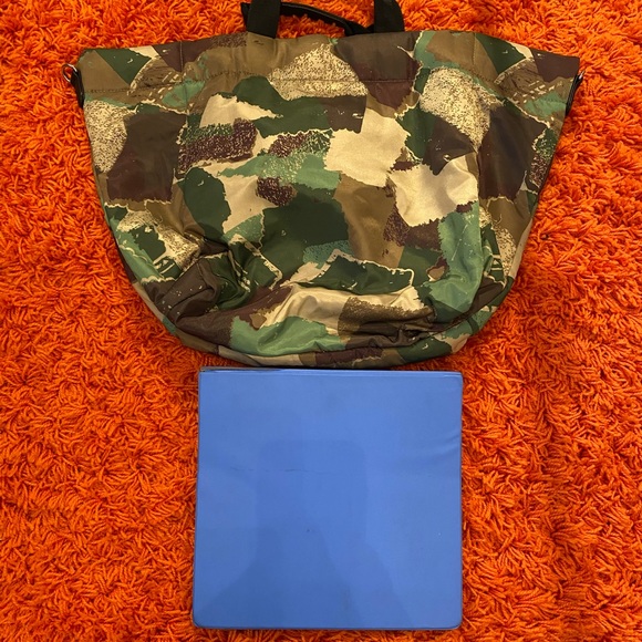 ZARA crossbody/tote camo bag - Picture 4 of 4